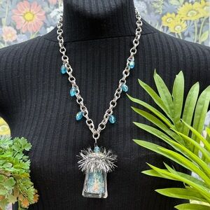 ⭐️Adorned Crown Jewelry assemblage vintage salt shaker Christmas tree necklace 1